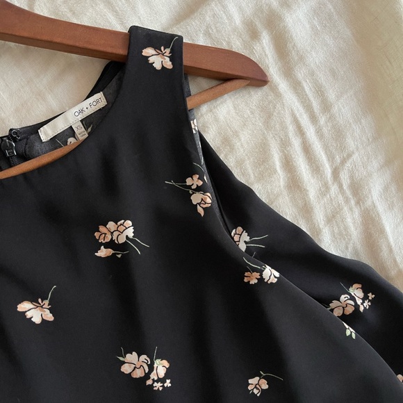 Oak and Fort jumpsuit - Picture 3 of 5